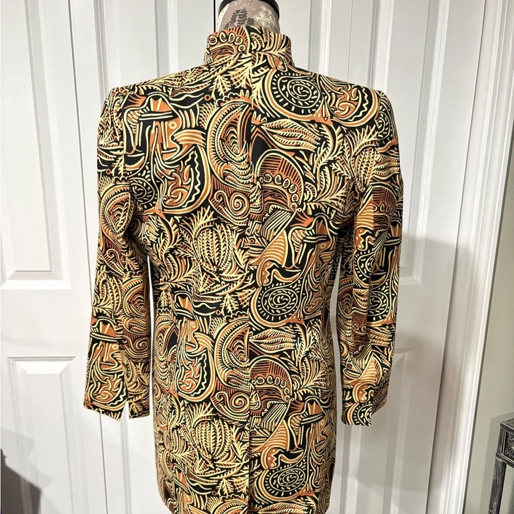 Artistic Patterned Women's Blazer - Picture 2 of 6